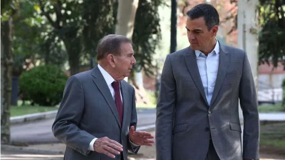 137183_gonzalezurrutia-sanchez-moncloa-3_thumb_586